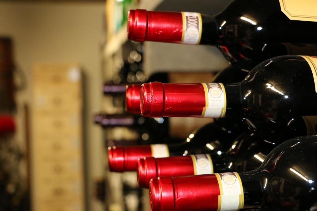 席浩思高级酒店 瓦伦施塔特 外观 照片