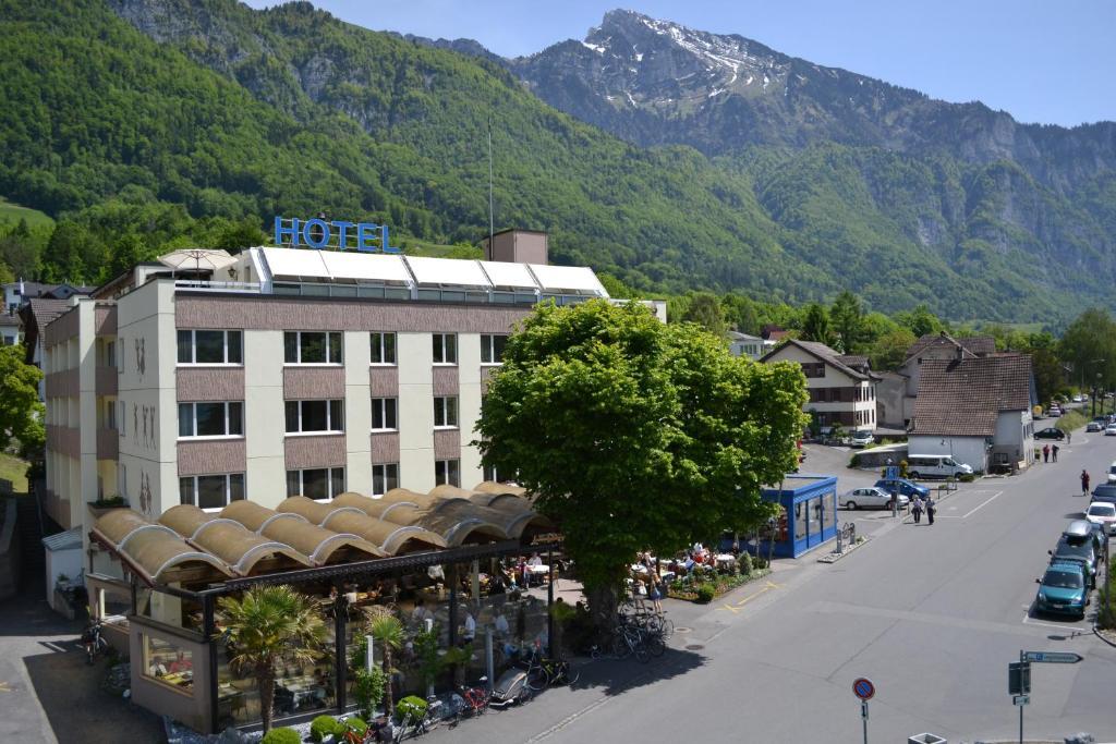 席浩思高级酒店 瓦伦施塔特 外观 照片